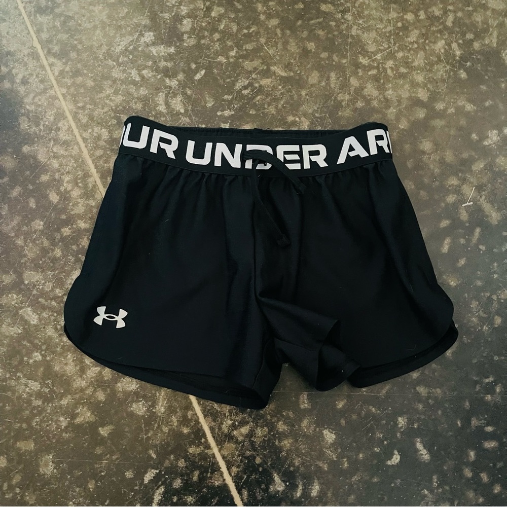 Under Armour Black Shorts